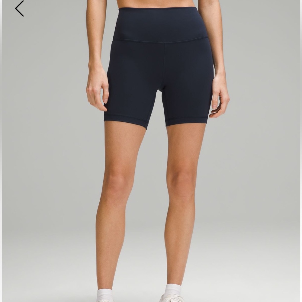 Lululemon Wunder Train High-Rise Short 6”